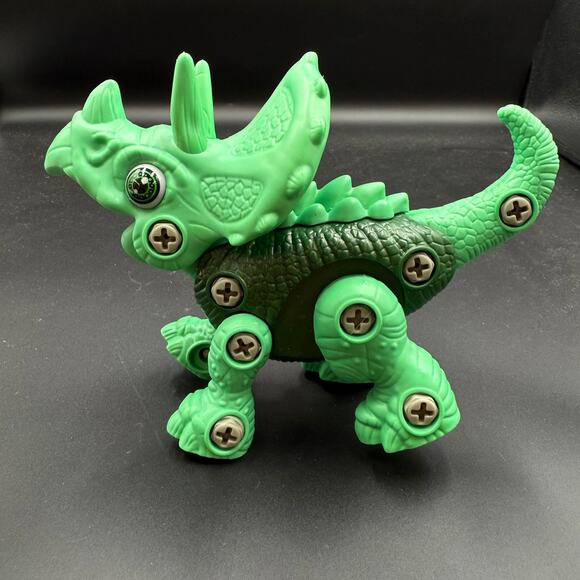 Dinosaur Action Figure Green Triceratops Toy - Picture 1 of 9